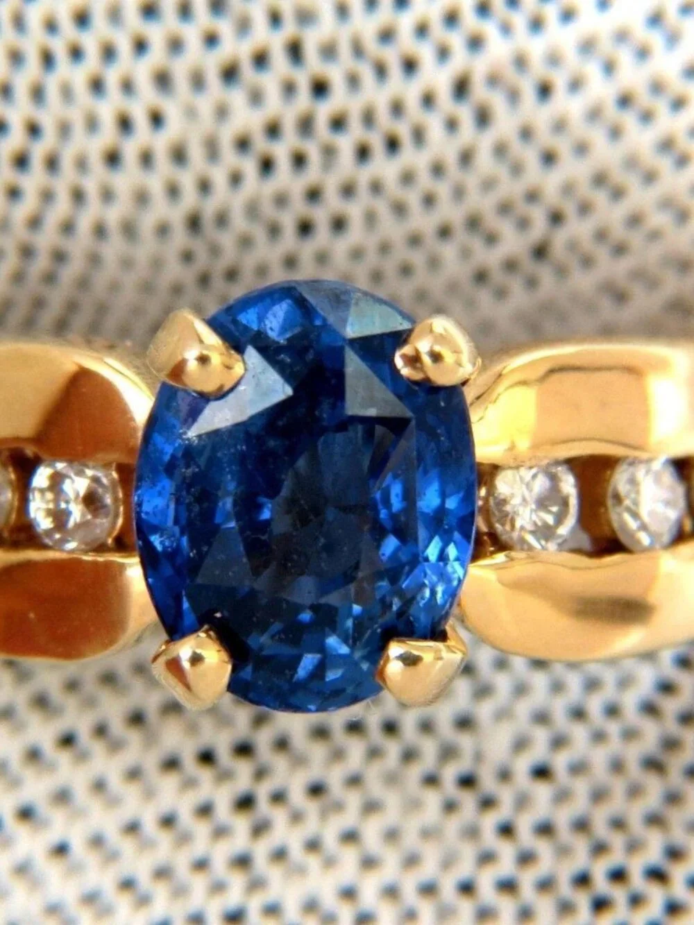 N/A gia certified